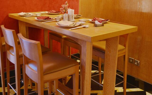 Holiday Inn Kuwait Al Thuraya City by IHG