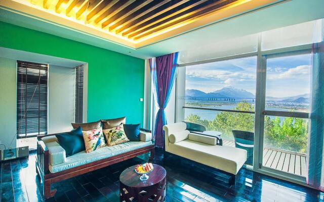 Lijiang Yulong Villa Hotel