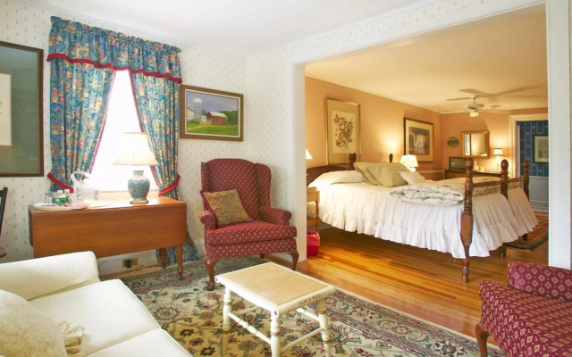 The Stockbridge Country Inn Closest B&B to Norman Rockwell Museum and Chesterwood