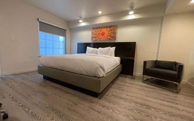 Red Lion Inn & Suites Phoenix/Tempe - Asu