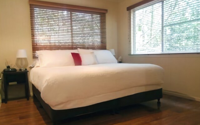 Chilverton Cottages & Restaurant