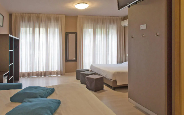 M14 Hotel & Spa