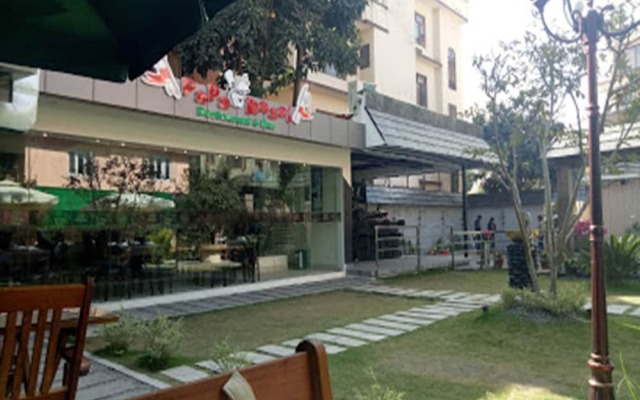 Hotel Ghar