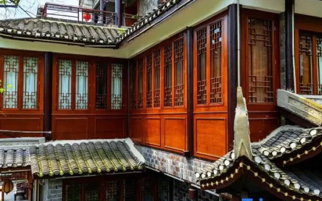 Floral Hotel Fenghuang Ancient City Wind and Snow Night Old Friends Come Inn (Tuojiang Branch) – Exterior – Xiangxi
