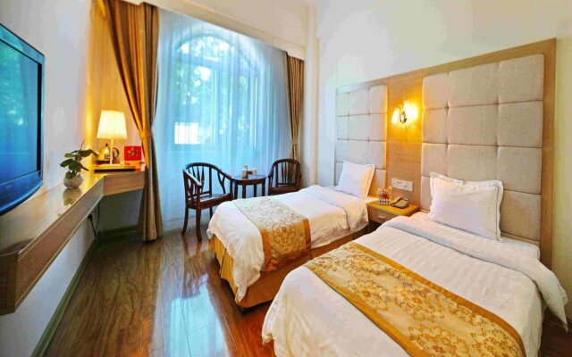 Xiamen Gulangyu Islet Yueqinggang Hotel