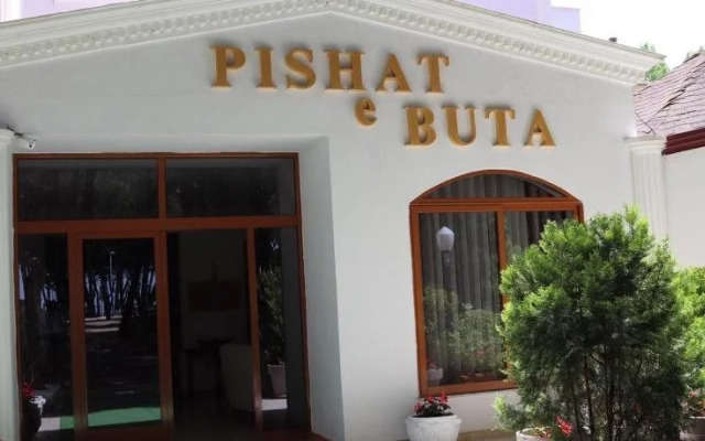 Hotel Pishat e Buta
