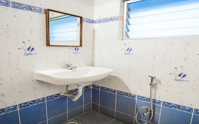 OYO 13300 Anupama Residency