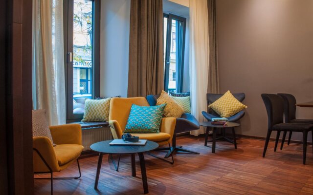 Hotel Mrak 4*