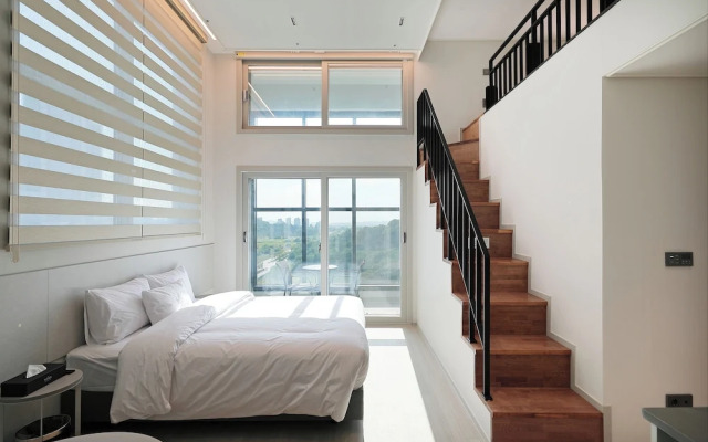 SOTA SUITE Pyeongtaek Godeok