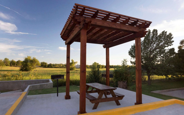 SureStay Plus Hotel by Best Western Owasso Tulsa North