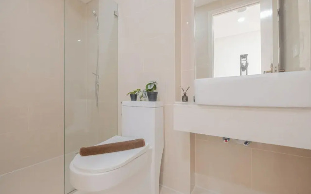 Modern And Comfy Studio At Daan Mogot City Apartment