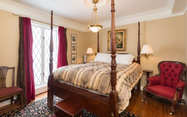 English Bay Inn Bed and Breakfast