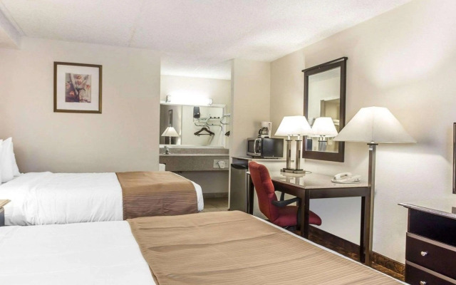 Quality Inn & Suites Coliseum
