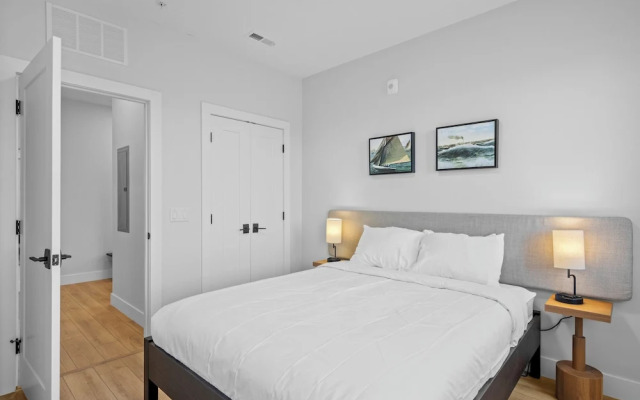 The Loop Downtown By Kasa