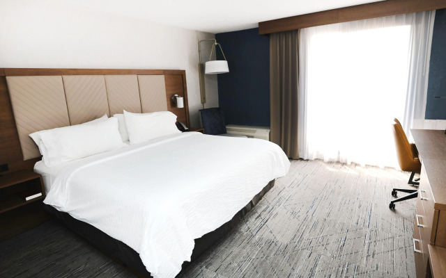 Holiday Inn Express Birmingham Redditch by IHG