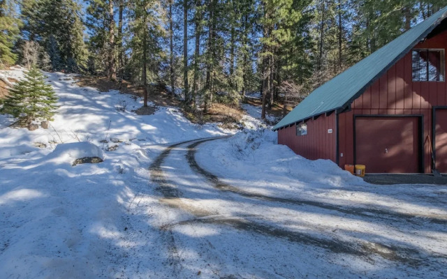 Riverhouse 3 Bedroom Home