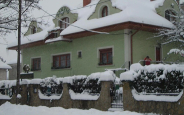 Vadászkürt szálláshely Sopron (ra)