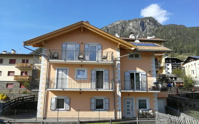 Fiemme Home Mountain Apartment