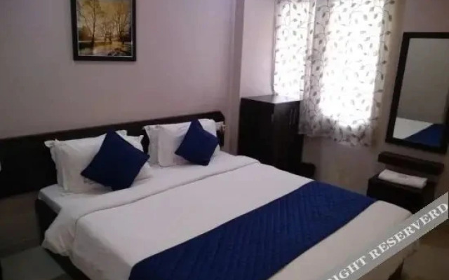 Hotel Sai Deluxe