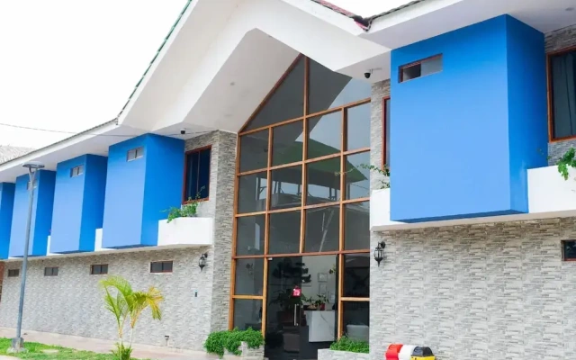 Hotel Laguna Azul