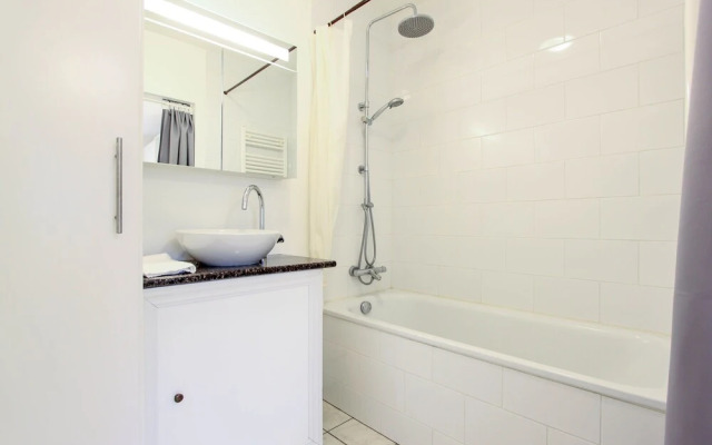 Apartment S33