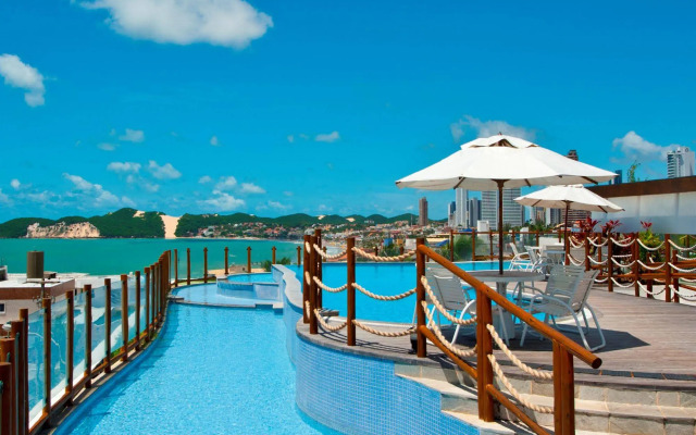 Pontalmar Praia Hotel