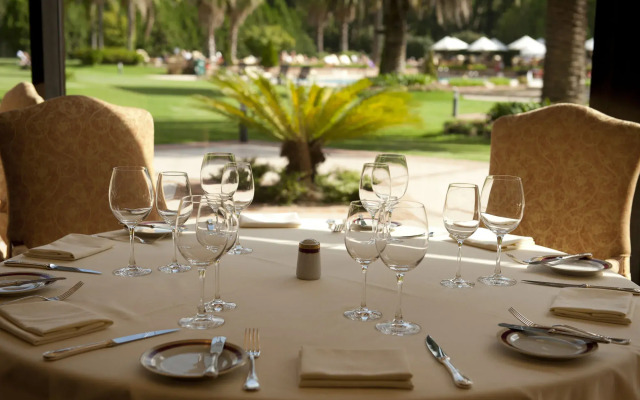 Sheraton Pilar Hotel and Convention Center