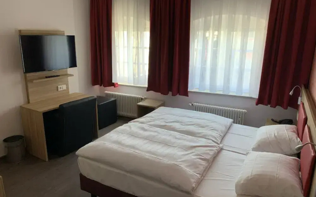 Hotel Well Garni