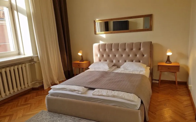 TyzenXL Luxury Vilnius Apartment