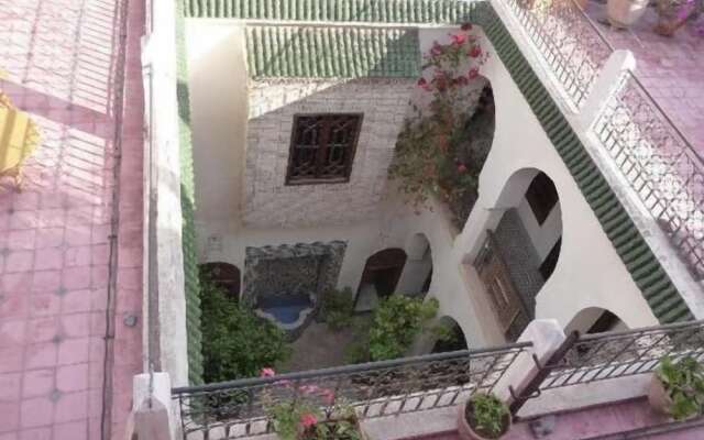 Nadir Home Riad