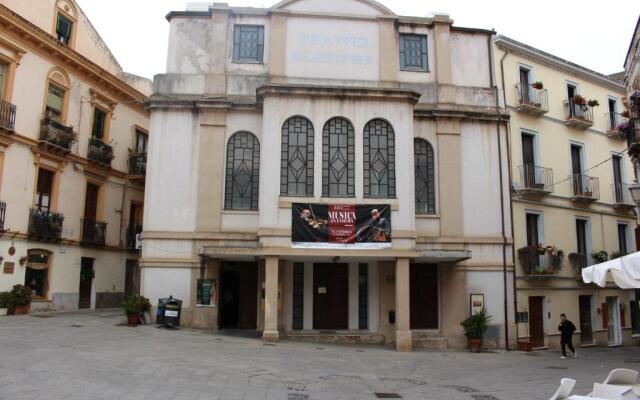 Via Cavour 19, Camere del Conte