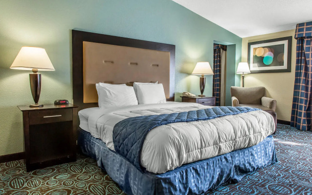 Regency Inn & Suites New London, Mystic