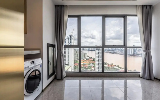 Wealth Mansion Suite River View by Soben