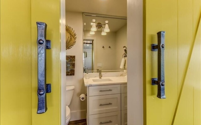 Yellow Oceanfront Hotel Room With Spectacular View of Atlantic Ocean by Redawning