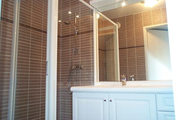 Palais Liberté AP1088