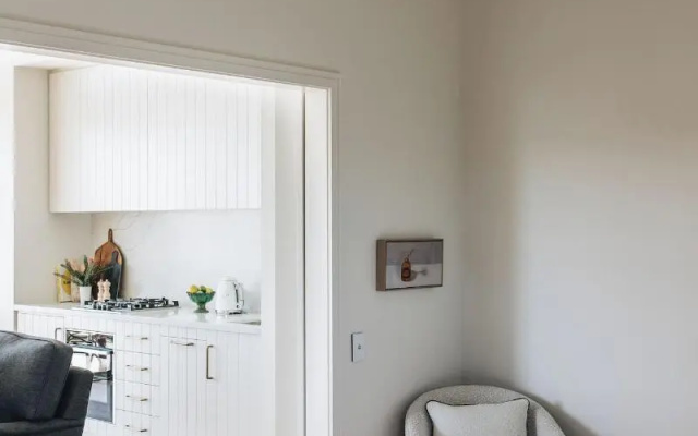 The Brooklet – Guest Rooms – Brooklet