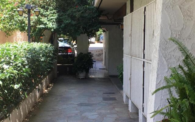 Edem Riviera Studio,close to beach,in Paleo Faliro