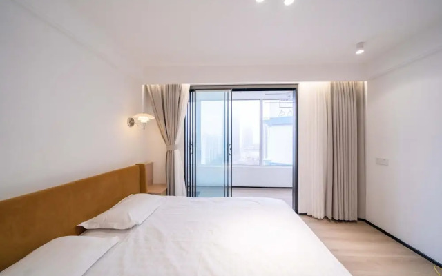 ZHome-Modern 3 bedrooms apartment