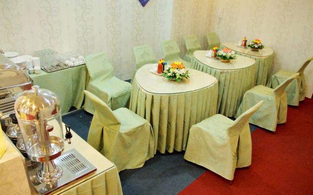 Saigon Charm Hotel