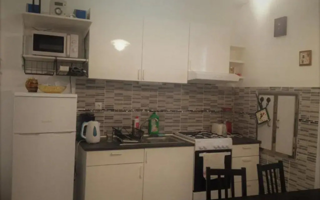 Studio Apartment Diana