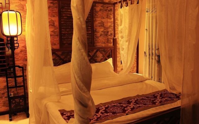 Yuxi Lucky 5 Million Fast Hotel