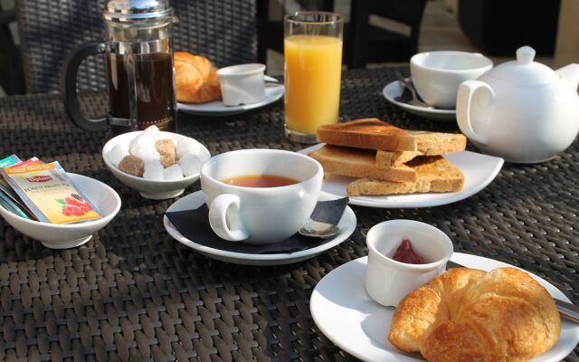 Andover House Hotel & Restaurant - Adults only