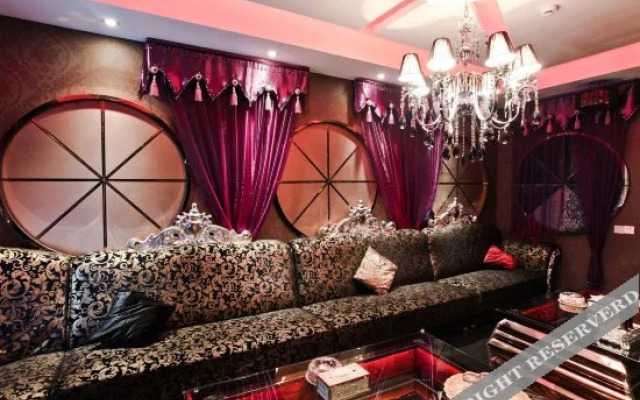 Taihe Hot Spring Holiday Hotel