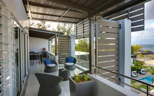 Plage Bleue Beachfront Apartments