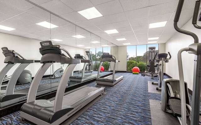 Ramada by Wyndham Marina