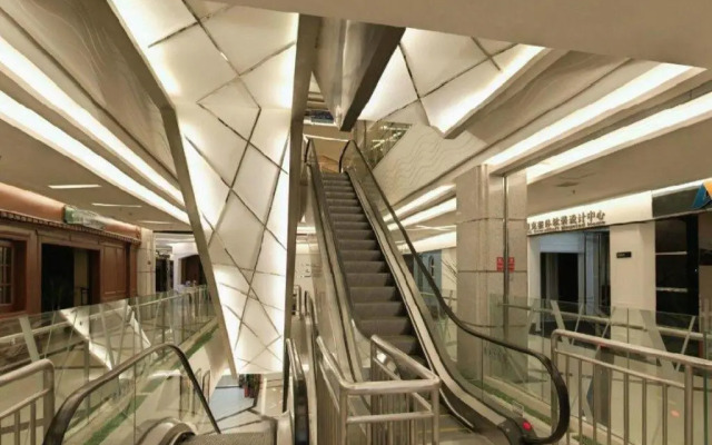 zhe fei hotel(Chengdu Wuhou Overpass Subway station)