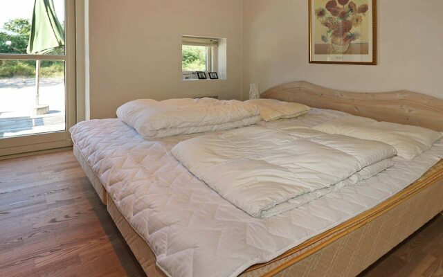Pretty Holiday Home in Hadsund With Terrace