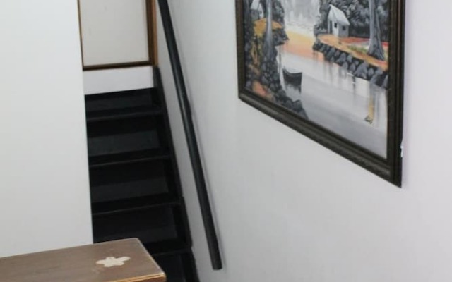 Sary house