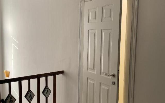 Holiday & House - Imparato Carini Costa Verde