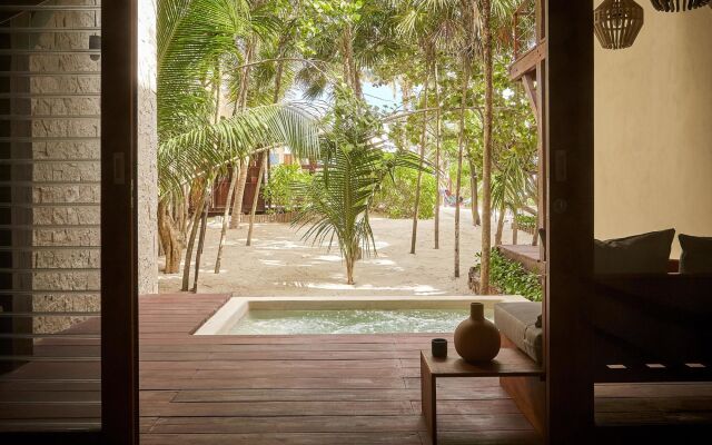 La Zebra Tulum - a Small Luxury Hotel